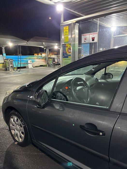 PEUGEOT 207 SW 1.4