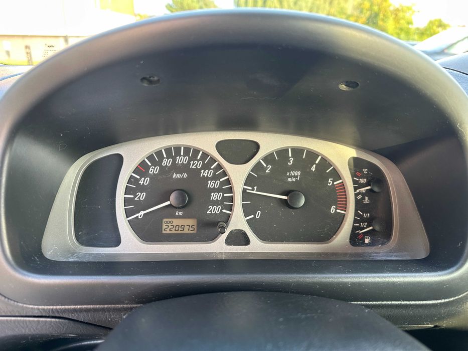 Samochód osobowy Opel Agila