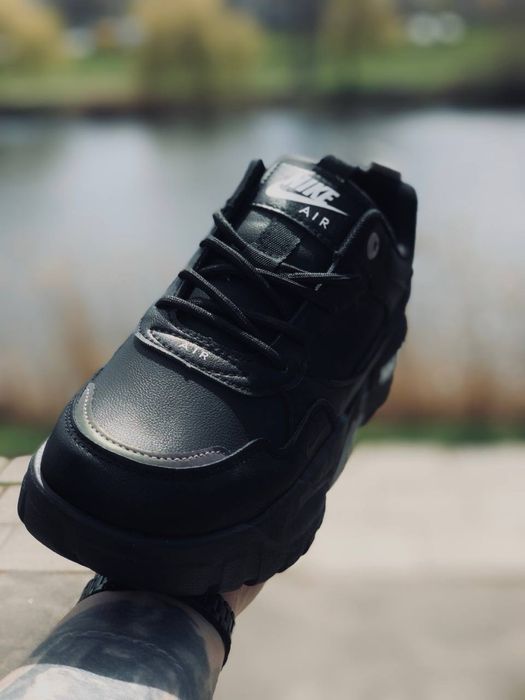Кроссовки найк мужские 42 размера / черыне масивные кросовки nike / Nike Air Max / топ предложение 699 грн / ликвидация остатков