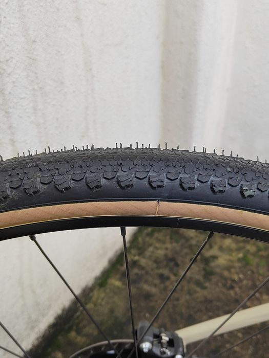 Aceito retomas 
Bicicleta Cannondale gravel Topstone Carbon 3 Quicksan