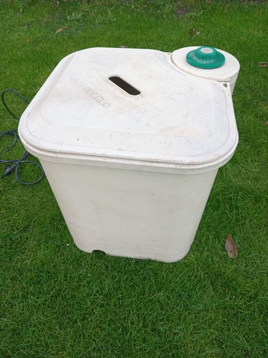 Стиральная пральна машина малютка Лыбидь