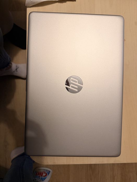 Laptop HP 15-dw3123nw - jak nowy