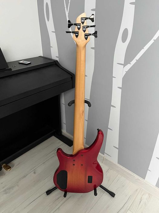 Gitara basowa Status Graphite Eclipse 5 UK