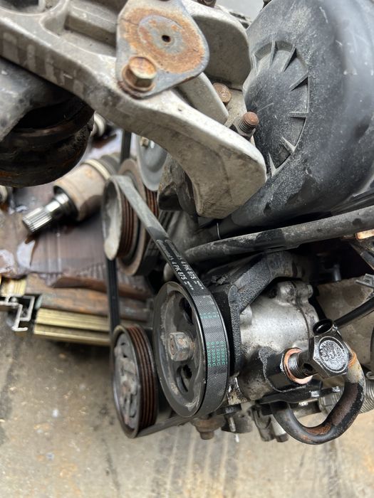 Motor Hyundai Getz 1.1 a Gasolina - 2006 (208.000 km)