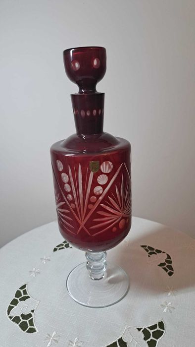 Rubinowa Kryształowa Karafka  plus  4 kieliszki