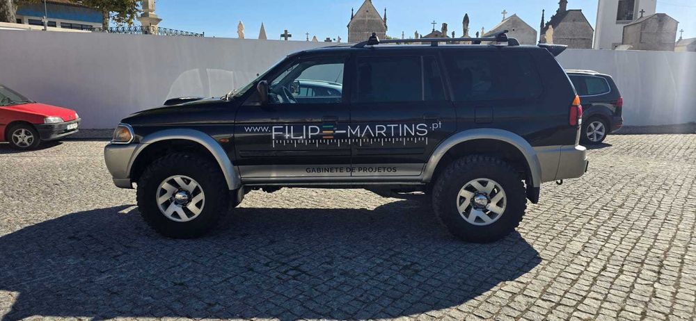 Mitsubishi Pajero Sportwagon