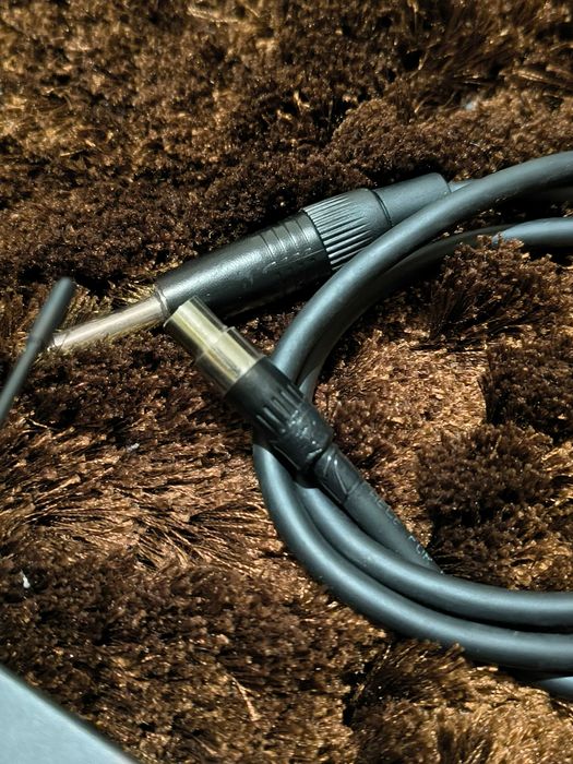 Microfone de lapela - AKG PW45 - Para Igrejas bandas e teatros