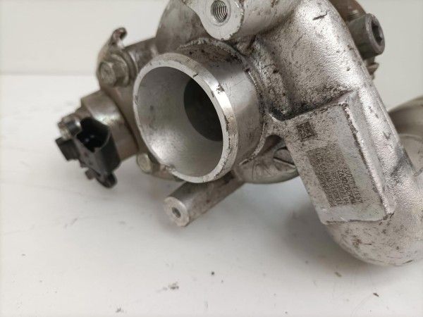 Turbo / compressor FORD Fiesta VI (CB1, CCN)
