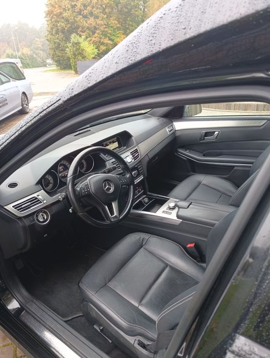 Karawan pogrzebowy Mercedes-Benz/Bautex Stan Super