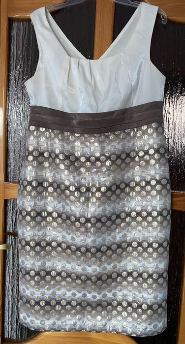 Sukienka brązowo złota na wesele