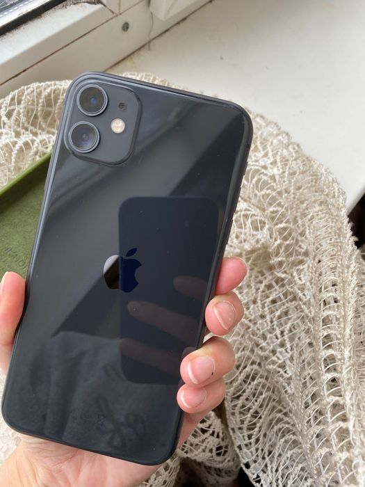 Iphone 11 i 64 gb Neverlock в гарному стані!