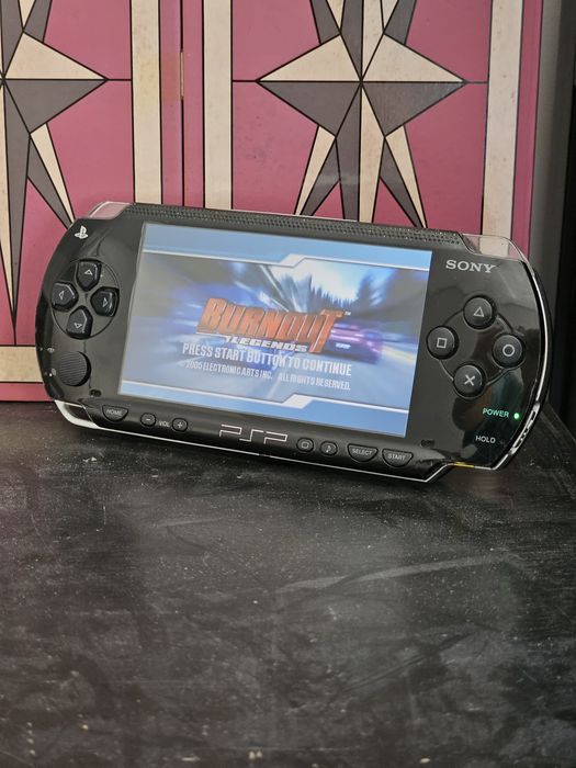 PSP 1000 + Carregador original