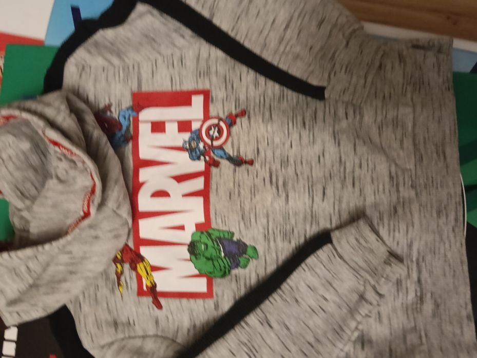 Komplet dresowy Marvel 110