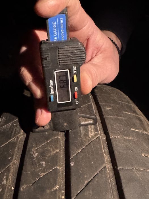 Bridgestone Turanza 245/50 RF19 101W t005a