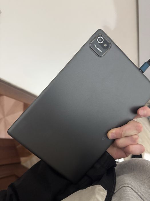Tablet b07 w pelni sprawny 10 cali