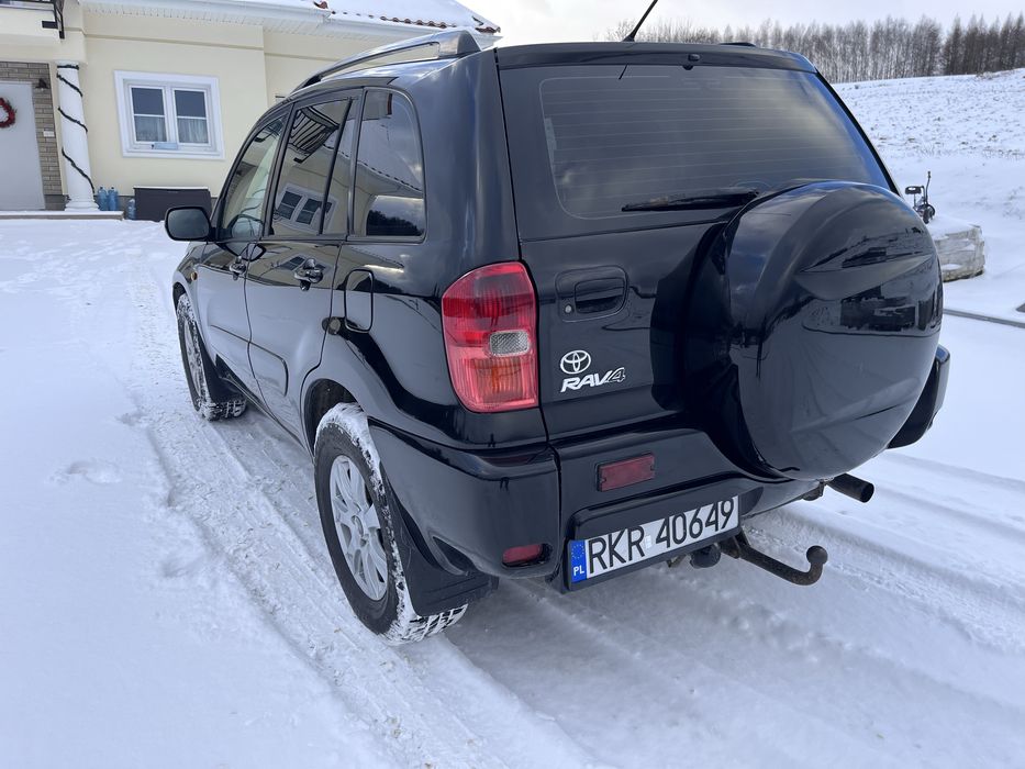 Toyota Rav-4  4x4 Diesel  doinwestowana  Hak
