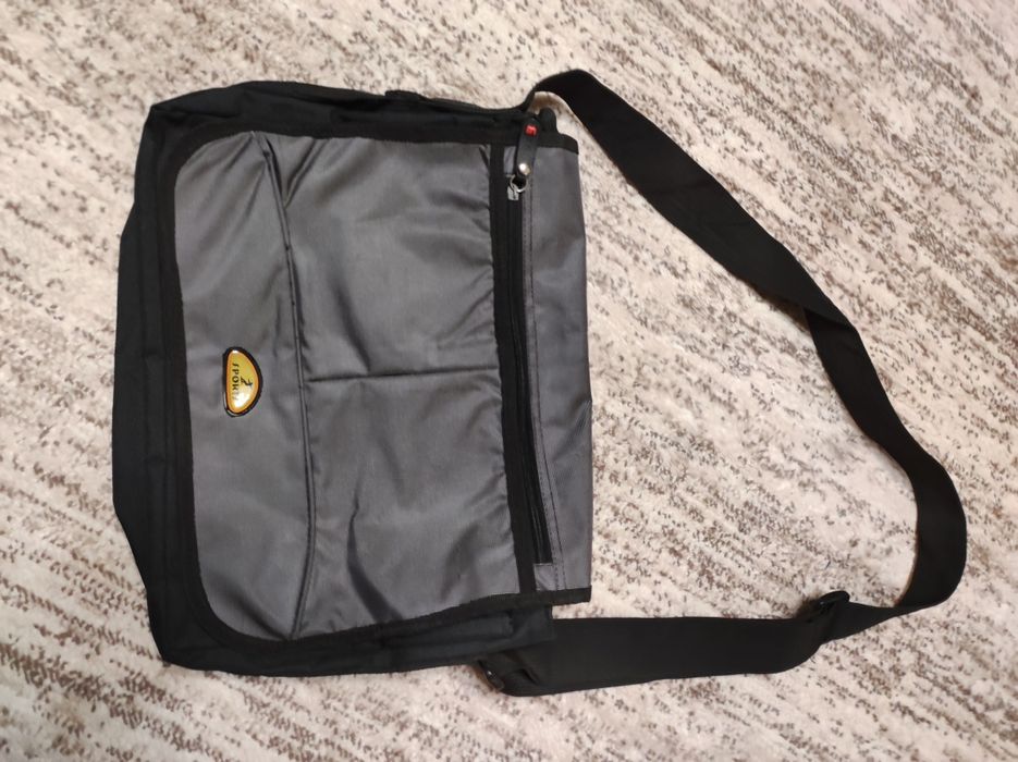 Сумка для планшета, ноутбука