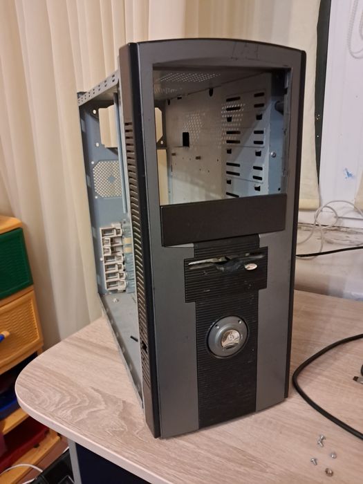 Системний блок коробка