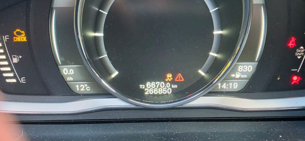 Volvo S60 uszkodzone