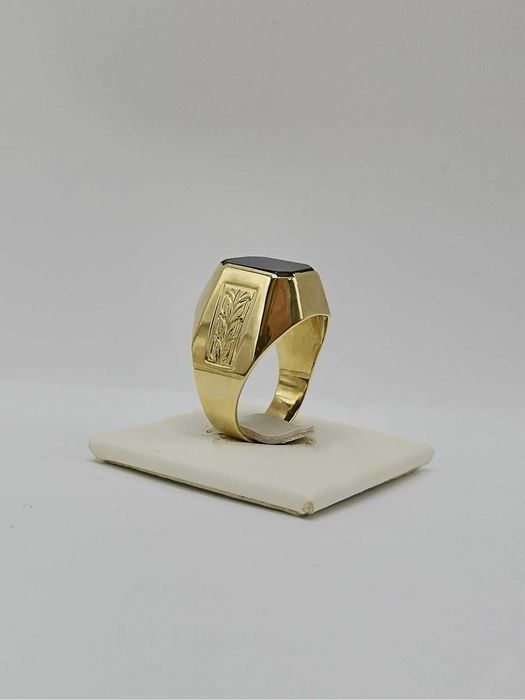 WARMET zloty sygnet z onyksem.