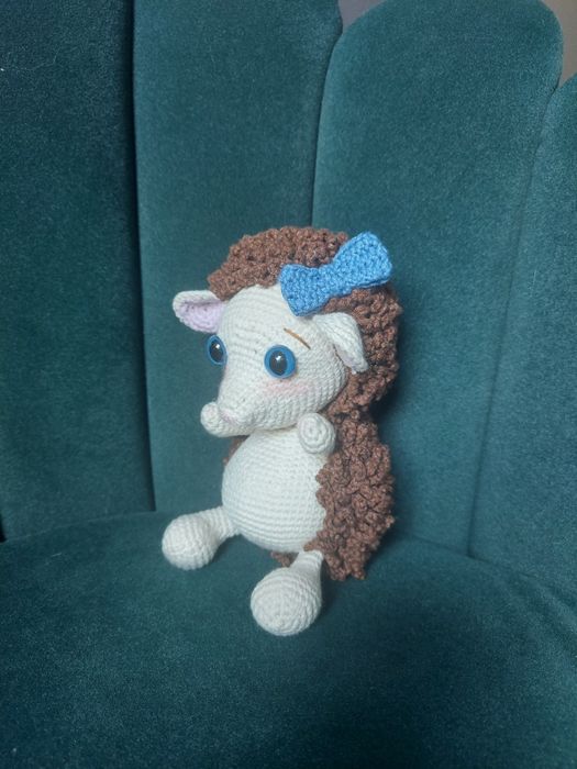 Pluszak jeż jeżyk szydełkowany