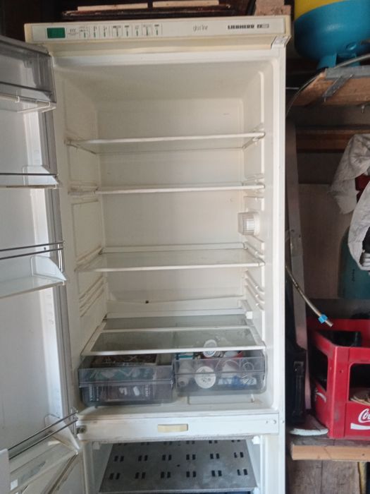 Продам холодильник.