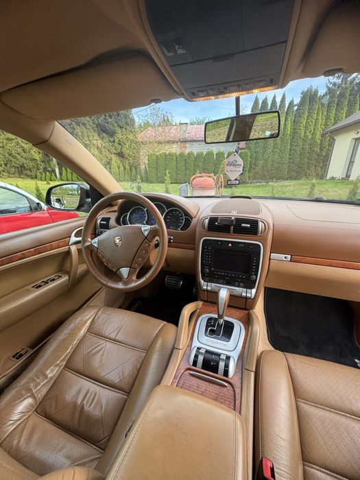 Porsche cayenne 4.5 340km