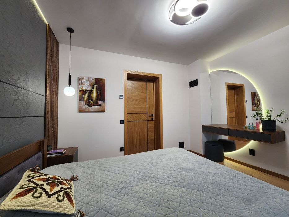 Продається сучасний будинок поблизу міста!