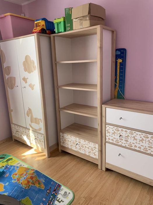 Meble dziecięce. Stan idealny