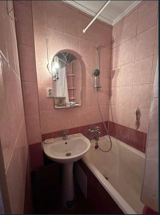 2 кімнатна квартира, в. 128 штурмової бригади