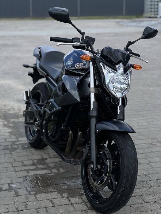Yamaha xj6n moto 600 cc