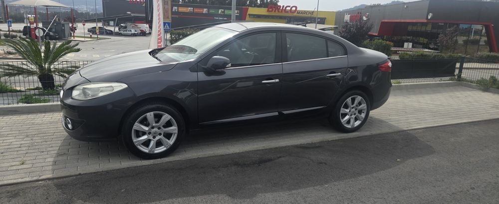 Renault Fluence  / Megane — photo 4