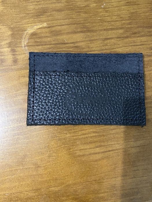 Carteira para cartão de crédito ou similar em pele genuína