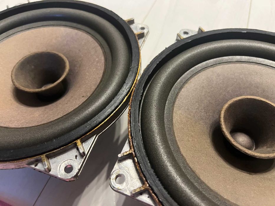 Динамики 10гдш. Новые подвесы. Цена за пару.