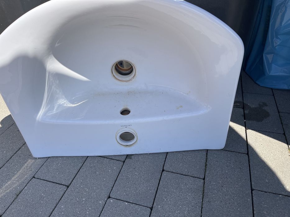 Umywalka  Cersanit za darmo