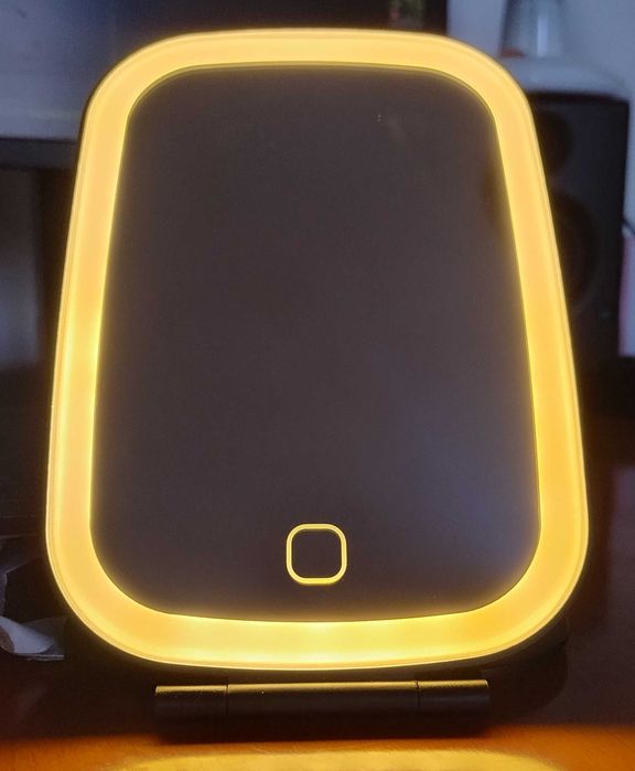 Lusterko podróżne LED Cien