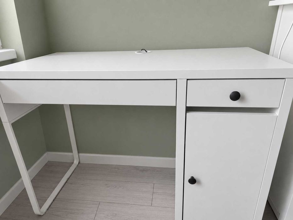 Biurko ikea stan bardzo dobry