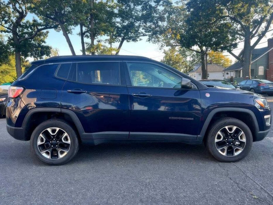 Jeep Compass Trailhawk      2018