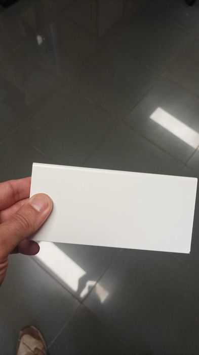 Rodapé branco / madeiras Pvc Expandido