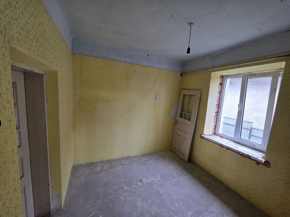 Продам дім ВЛАСНИК Конюшки, Ів.-Франк.обл., р-н Рогатинськ