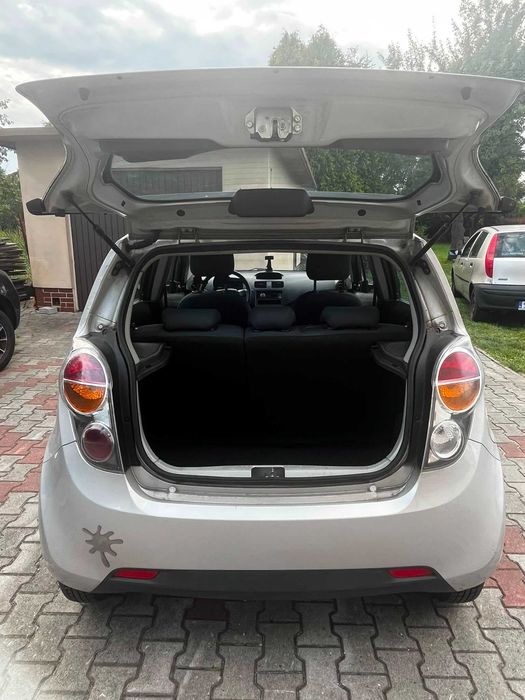 Chevrolet Spark 2011, 147400 km