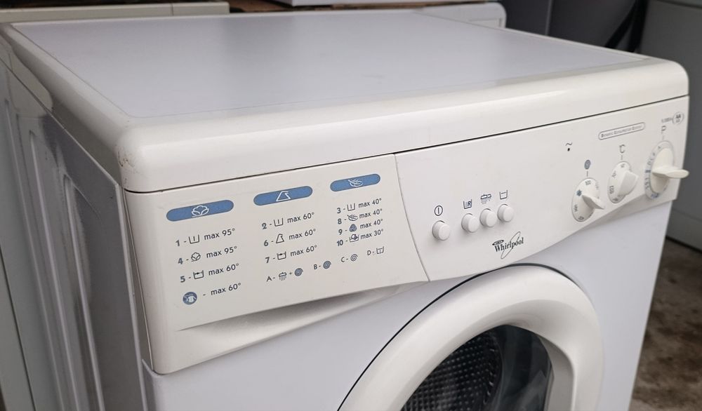 Пральна машина Whirpool FL-5085/A з баком для води