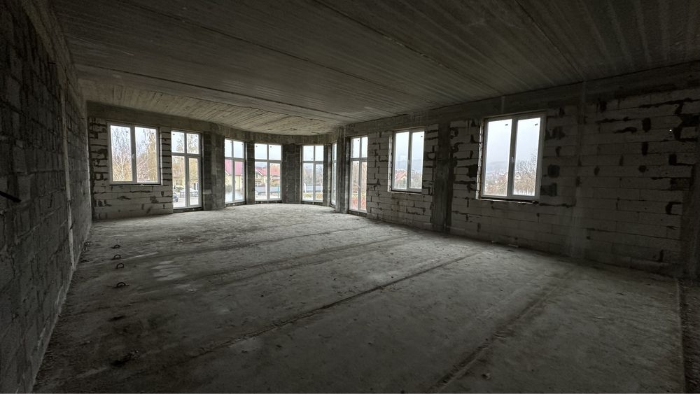 Продається частина будівлі