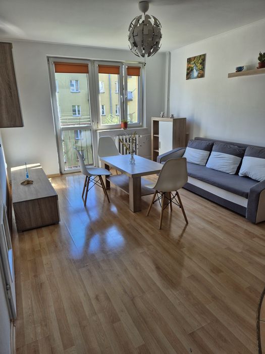 Wynajmę mieszkanie 34m II piętro, 2 pokoje ul. Kopernika