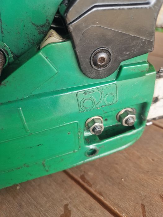 Motoserra para cortar lenha
