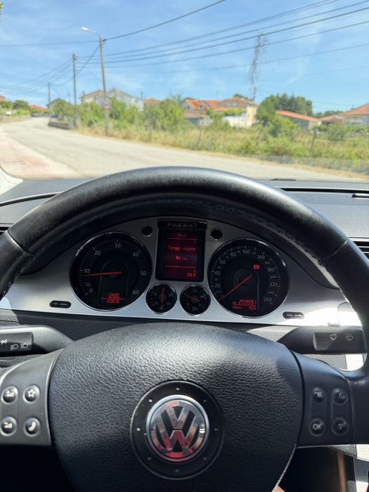 Vende-se Passat