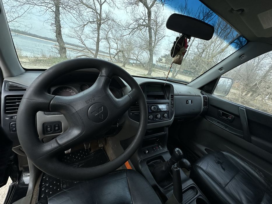 Продам  Pajero 3