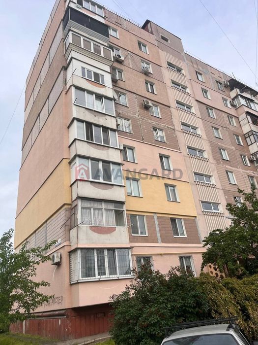 Простора 3х кім чешка Піски