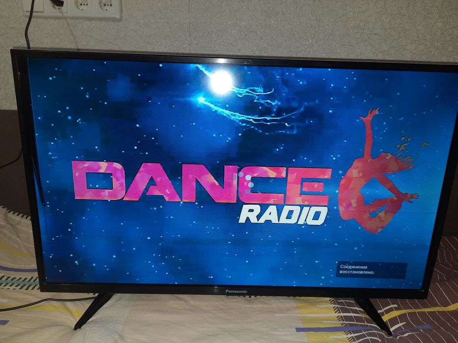 Телевизор Panasonic TX-32HSR400