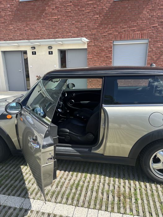 Mini Cooper 1.6 benzyna r56 2007